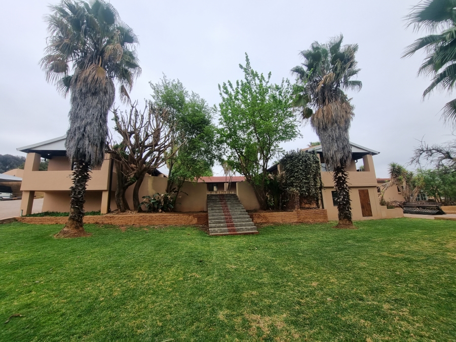 Commercial Property for Sale in Olifantsnek North West